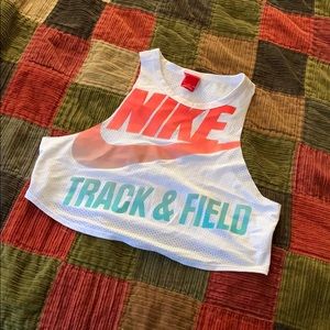 Nike loose crop top tee, size S